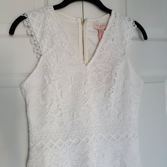NEW Ted Baker London Questy Sleeveless Lace Dress - Picture 3 of 16
